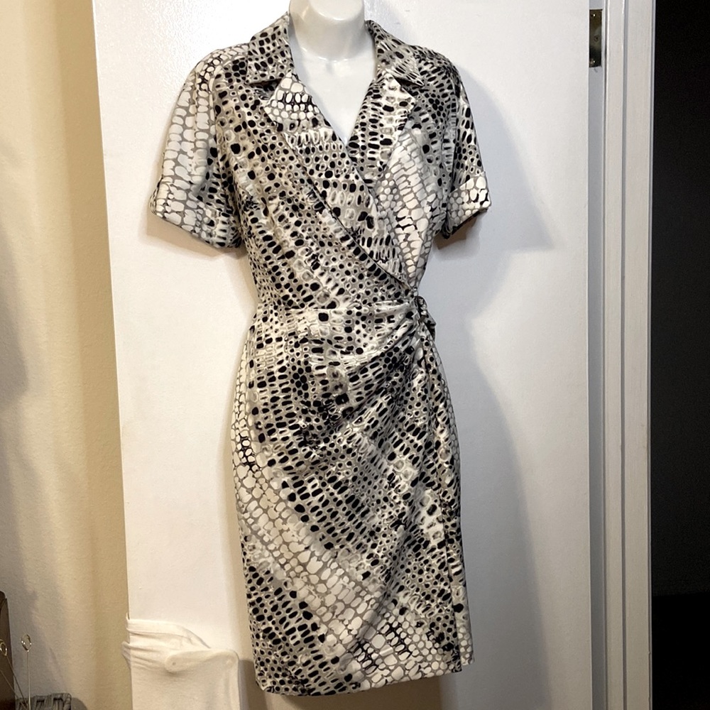 Calvin Klein Snake Print Lined Sheath Dress MIDI Length